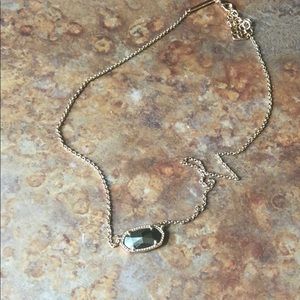 Kendra Scott necklace